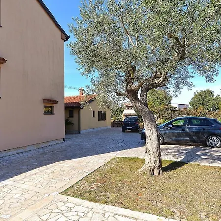 Fuer 3 Personen Ca 45 Qm In Rovinj, Istrien Istrische Riviera * Ρόβινι