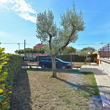 Apartment Für 3 Personen In Rovinj, Istrien - B43240 *