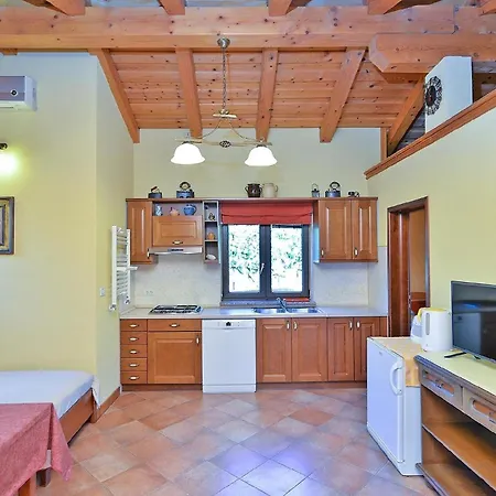 Für 3 Personen In Rovinj, Istrien - B43240 * Rovinj