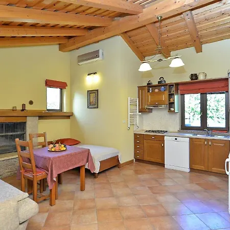 Apartment Für 3 Personen In Rovinj, Istrien - B43240 *